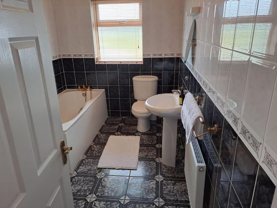 Вілла Buncronan Port Self Catering Donegal Town Екстер'єр фото
